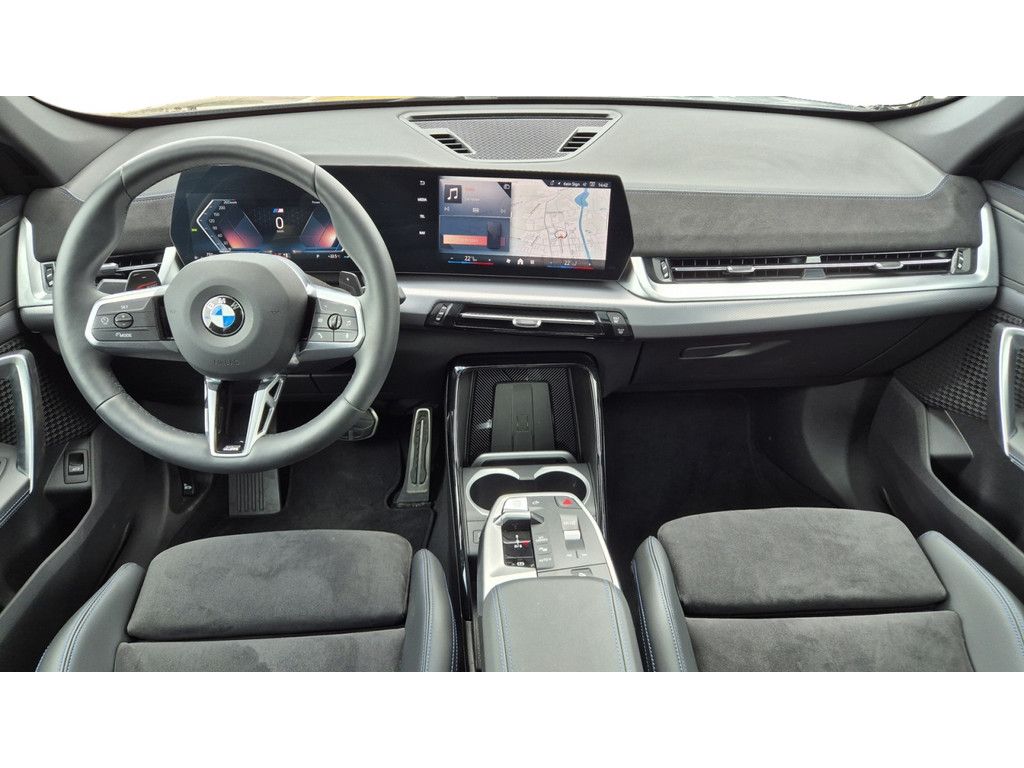 BMW X1 sDrive 18i M-Sport KAM NAVI LED SHZG foto 6