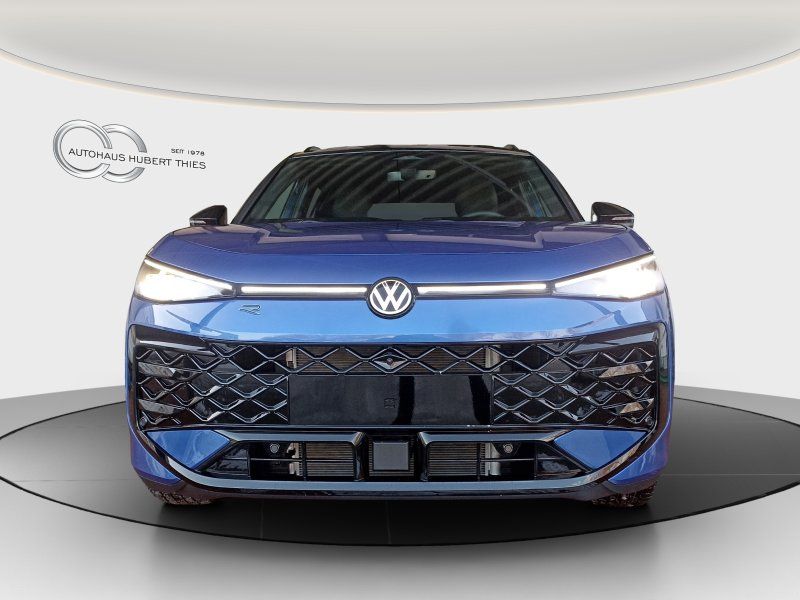 Fahrzeugabbildung Volkswagen T-Roc NEU 1.5 eTSI R-Line Black Style  NAVI+IQ-L