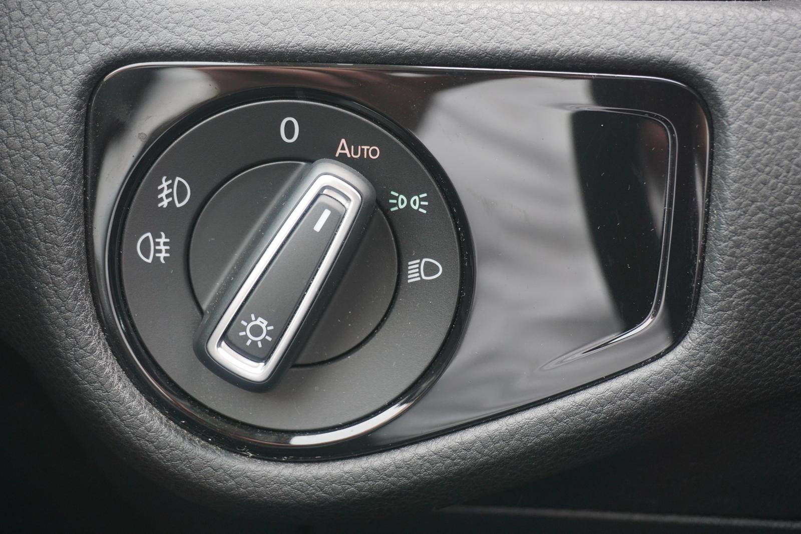 Volkswagen Golf VII Variant 1.5 TSI Join LED Navi PDC
