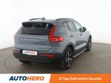 Volvo XC40 2.0 B4 Plus Dark 2WD Aut.*NAVI*LED*TEMPO* - Volvo XC40 in Köln