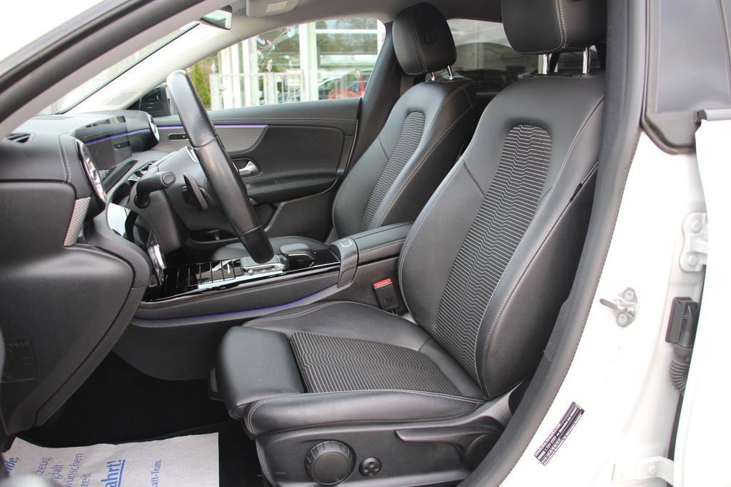 Mercedes-Benz CLA 200 Shooting Brake