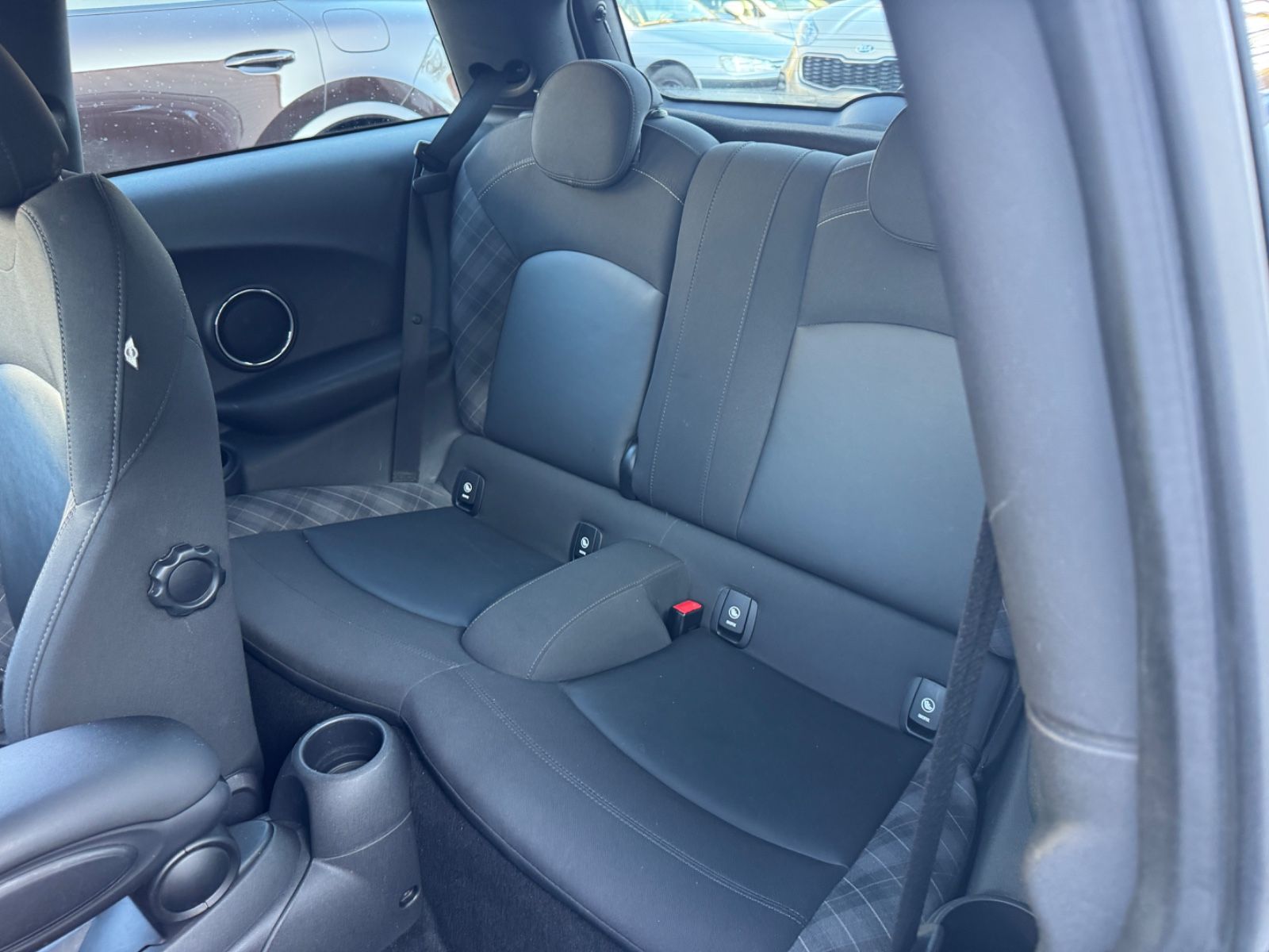 Fahrzeugabbildung MINI Cooper Xenon+Navi+LED+Bluetooth