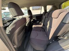 Fahrzeugabbildung Toyota RAV 4 2.0 4x2 Sol AHK SCHECKHEFTGEPFLEGT