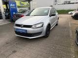 Volkswagen Polo V Trendline/BMT/KLIMA/NAVI/SERVO/ZENTRAL/ - Volkswagen Polo aus 2011: Trendline