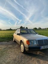 Mercedes-Benz Mercedes Benz w124 250D - Mercedes-Benz 250: W124 250d