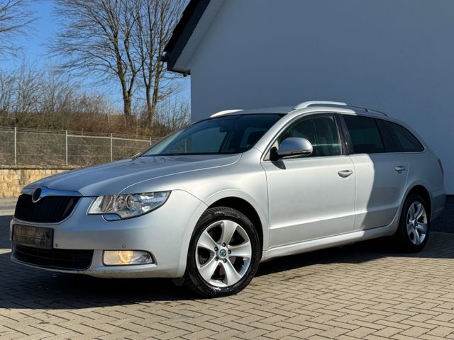 Skoda Superb 2.0 TDI Combi Ambition NAVI AHK PDC LM