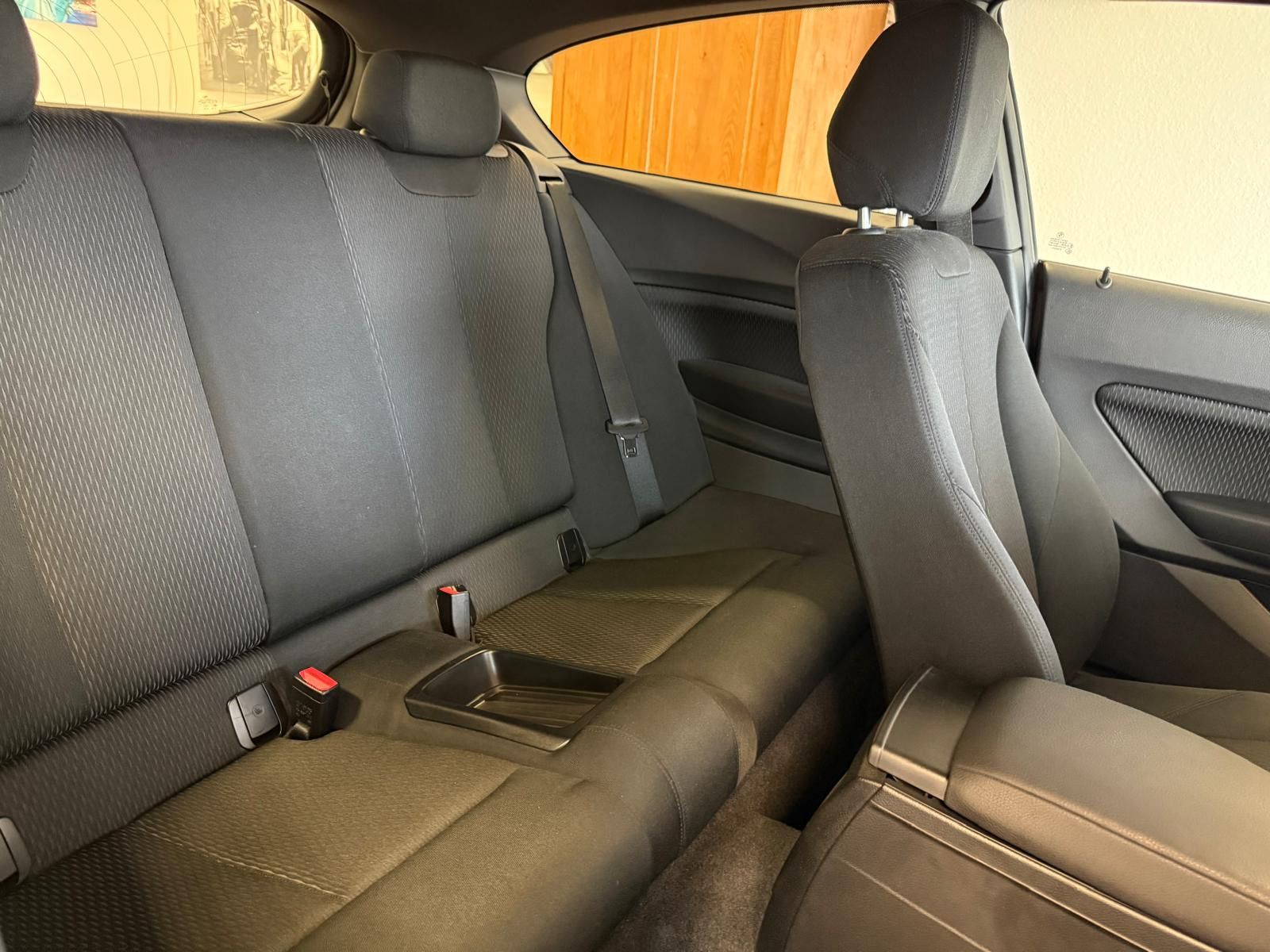 Fahrzeugabbildung BMW 116 i Limousine 3-trg. / SCHECKHEFT/ NUR 86.TKM