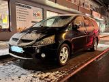 Mitsubishi Grandis 2.0  7 Sitzplätze 2 Hand - Mitsubishi Grandis mit Diesel-Antrieb
