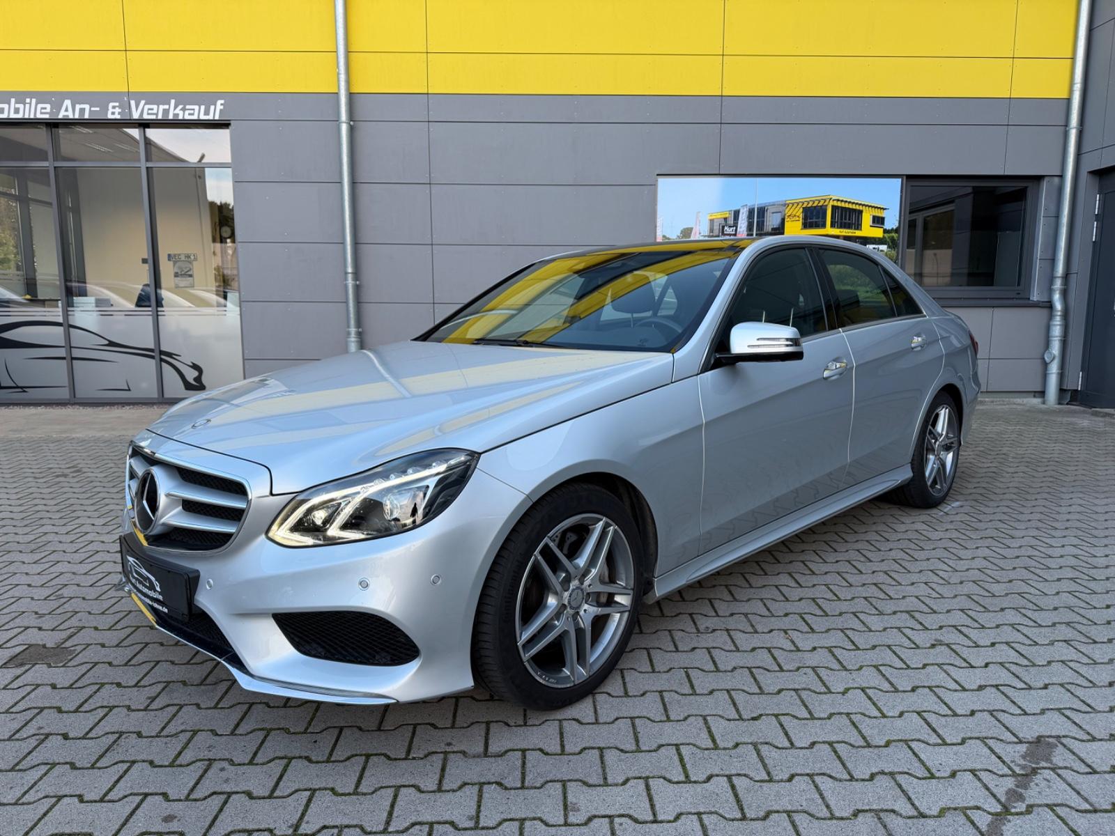 Mercedes-Benz E 500/ AMG LINE/PANO/SHZ/LEDER/MEMORY/LED