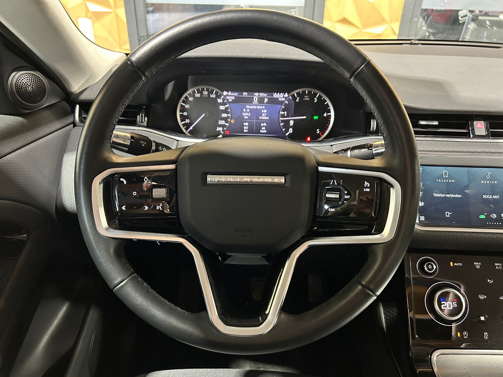 Fahrzeugabbildung Land Rover Range Rover Evoque Basis/PANO/APPLE/KAMERA/TEMPO