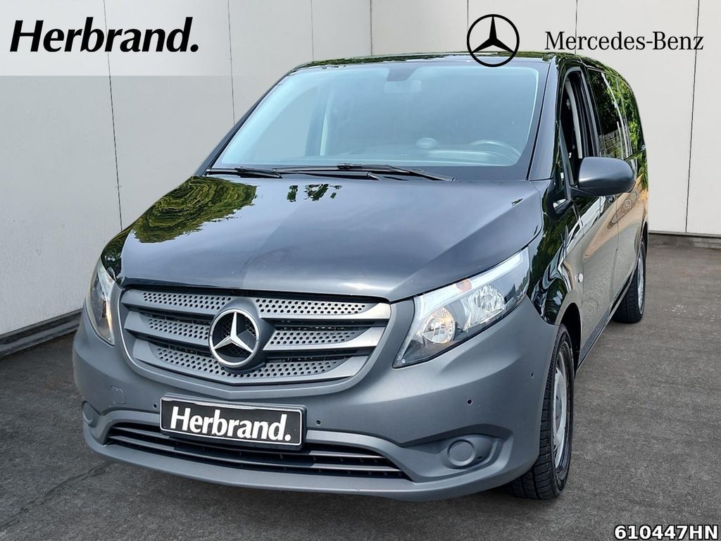 Image of Mercedes-Benz Vito