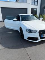 Audi RS5 4.2 FSI S tronic quattro 