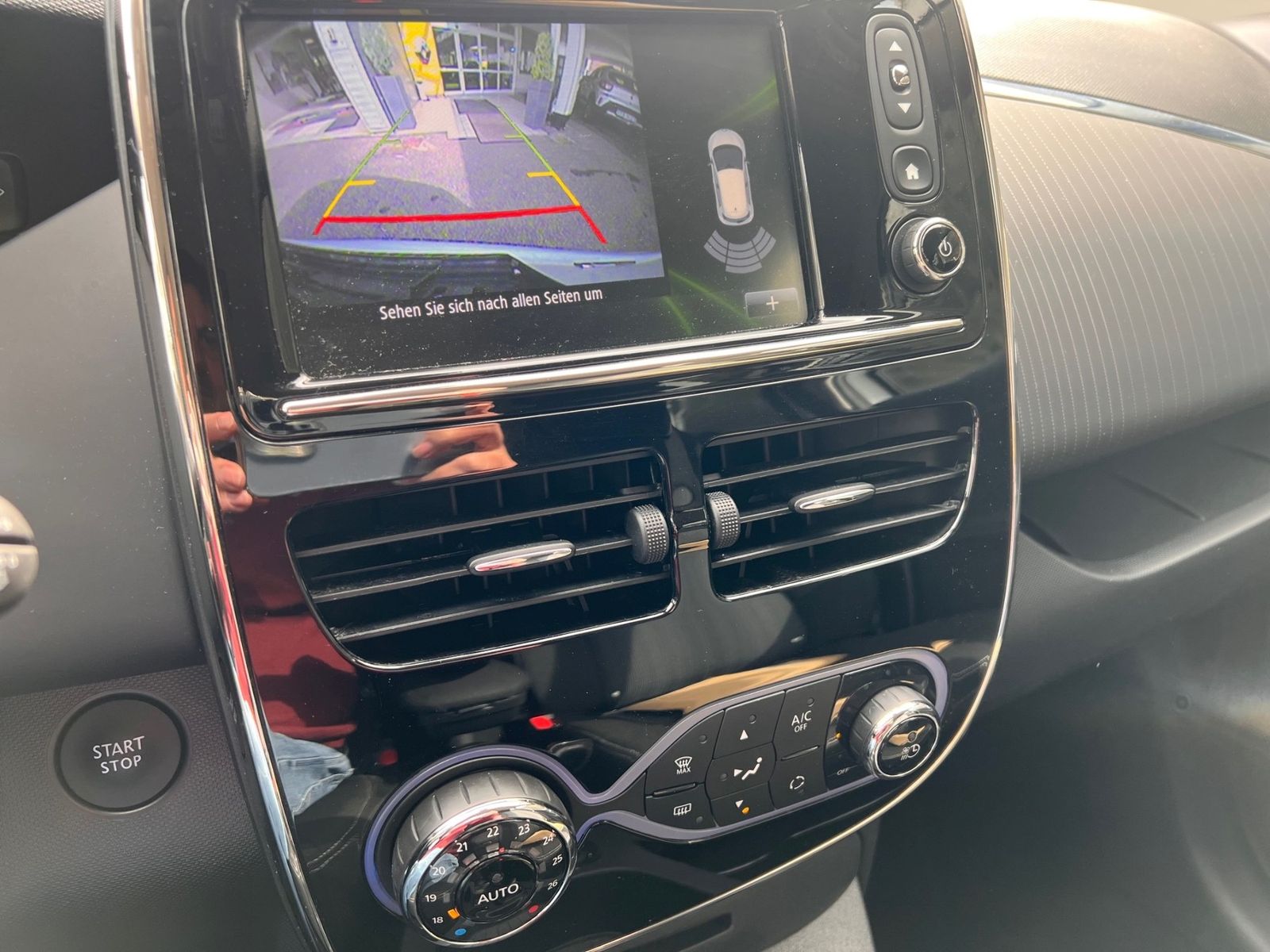 Fahrzeugabbildung Renault ZOE LIFE Z.E.40 *Batt.-miete* Kamera SHZ