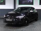 Volkswagen Golf 8*2.0 TDI 7G DSG*BLACK*AHK*VIRTU*ACC*RFK*