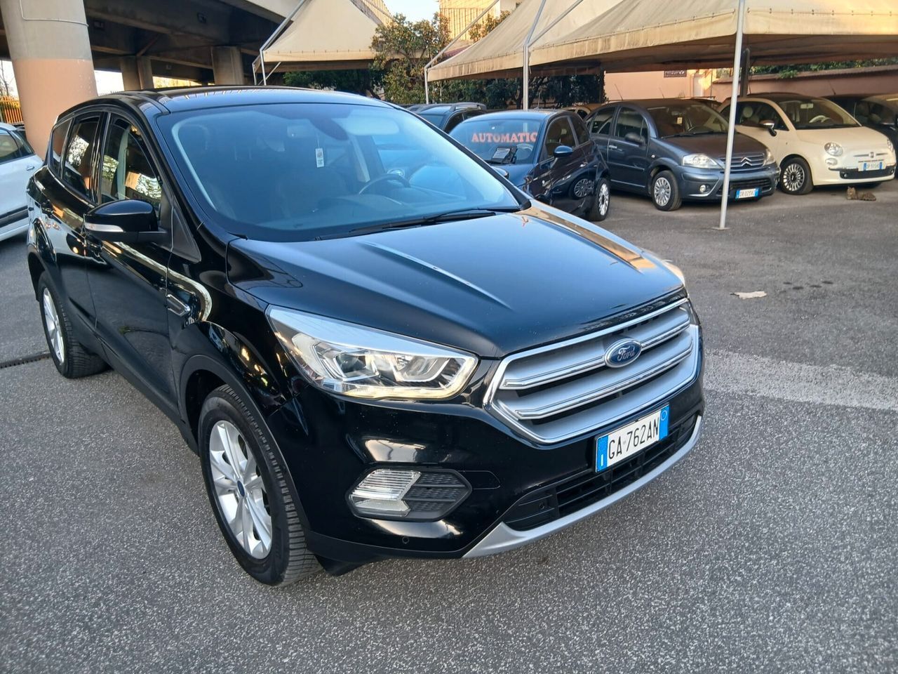 Ford Kuga - 1