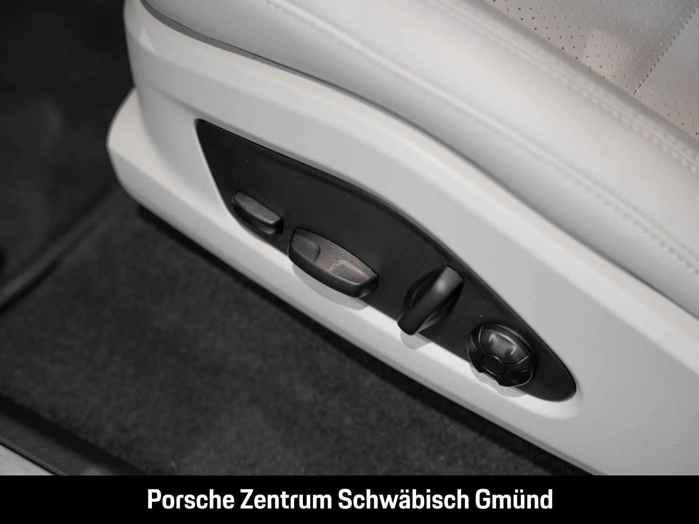 Porsche Macan - Bild 24