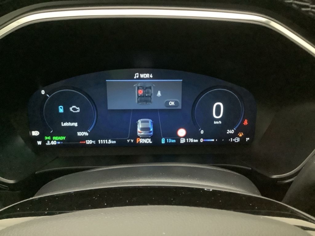 Fahrzeugabbildung Ford Kuga Plug-In Hybrid Active X HUD Navi B&O LED