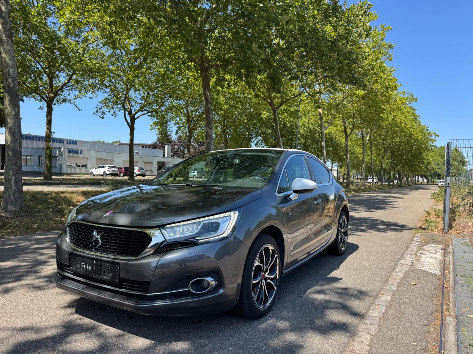 DS Automobiles DS4 DS 4 Performance Line