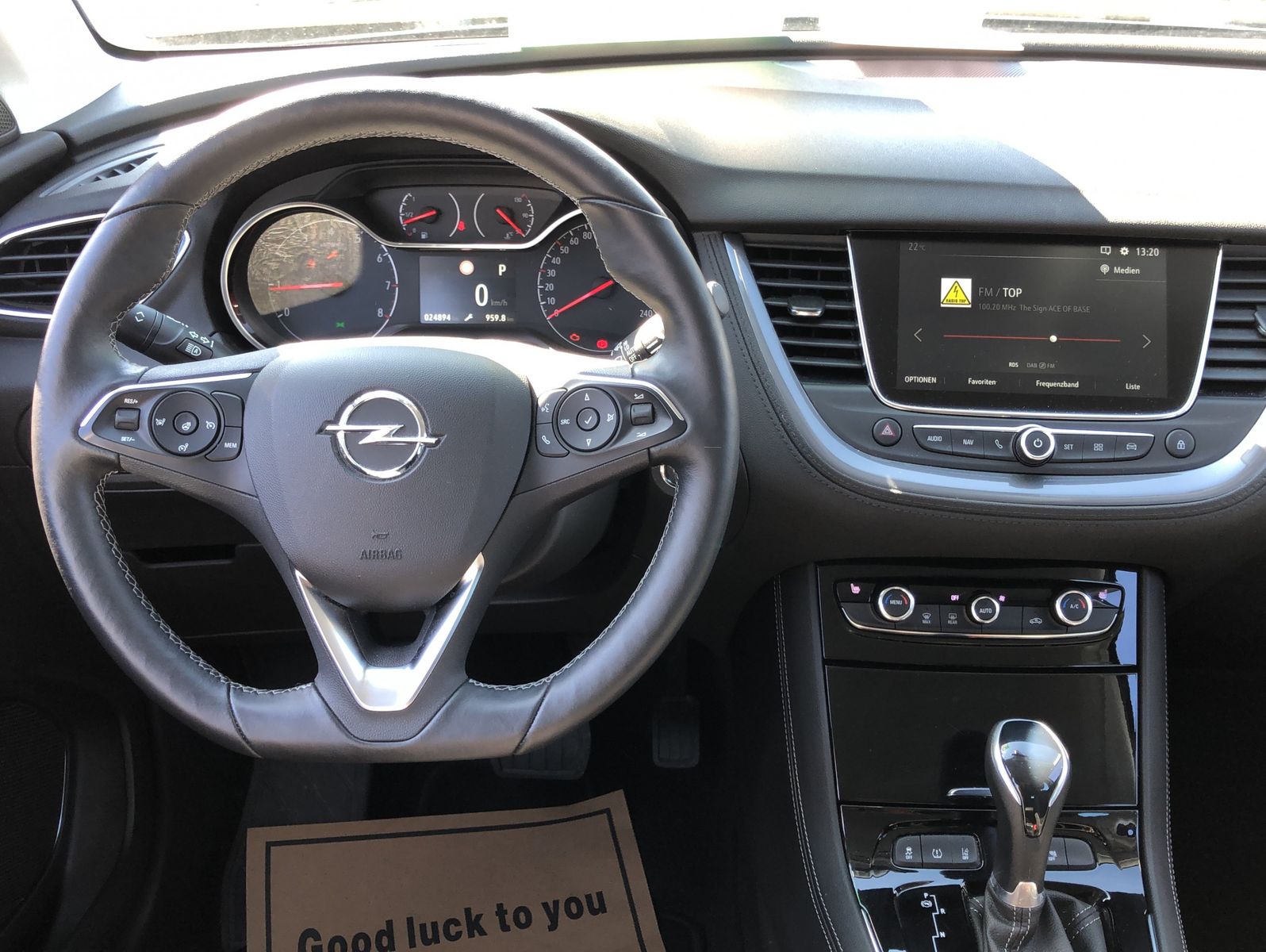 Fahrzeugabbildung Opel Grandland Elegance