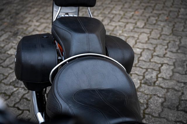 Fahrzeugabbildung Harley-Davidson FLSTN Softail Deluxe 96 CUI