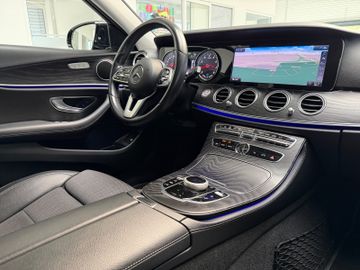 Mercedes E 200 - 10