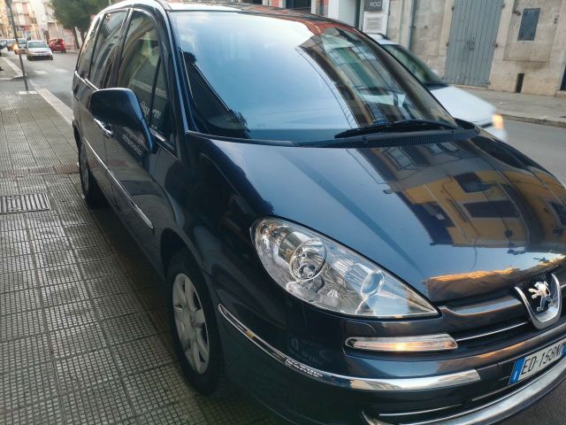 Peugeot 807 2.0 HDi 136CV FULL NAVI 7 POSTI