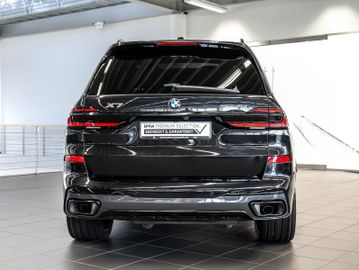 BMW X7 - 11