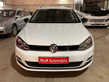 Volkswagen Golf - 3