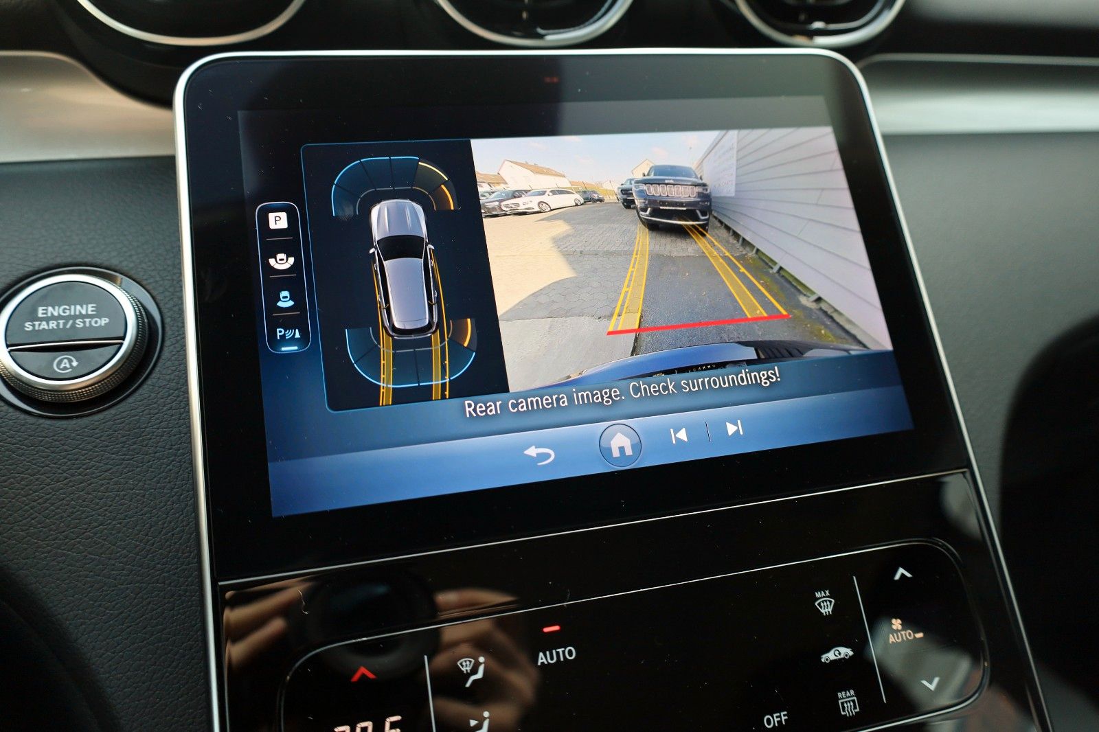 Fahrzeugabbildung Mercedes-Benz C 220d T Navi,LED,SH,PDC,Park Pak.,Apple CarPlay