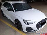 Audi S3 Sportback TFSI S tronic Performance Abgasa./ - Audi S3: Weiß
