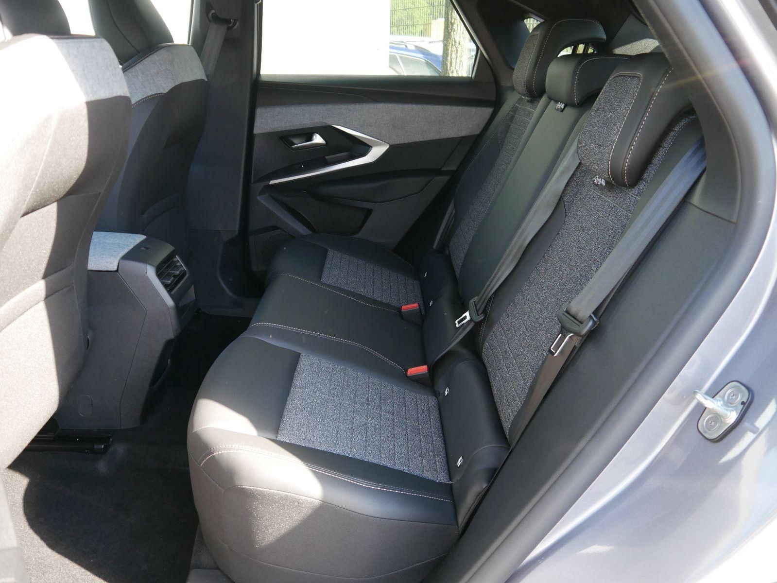 Peugeot 3008 - Bild 8