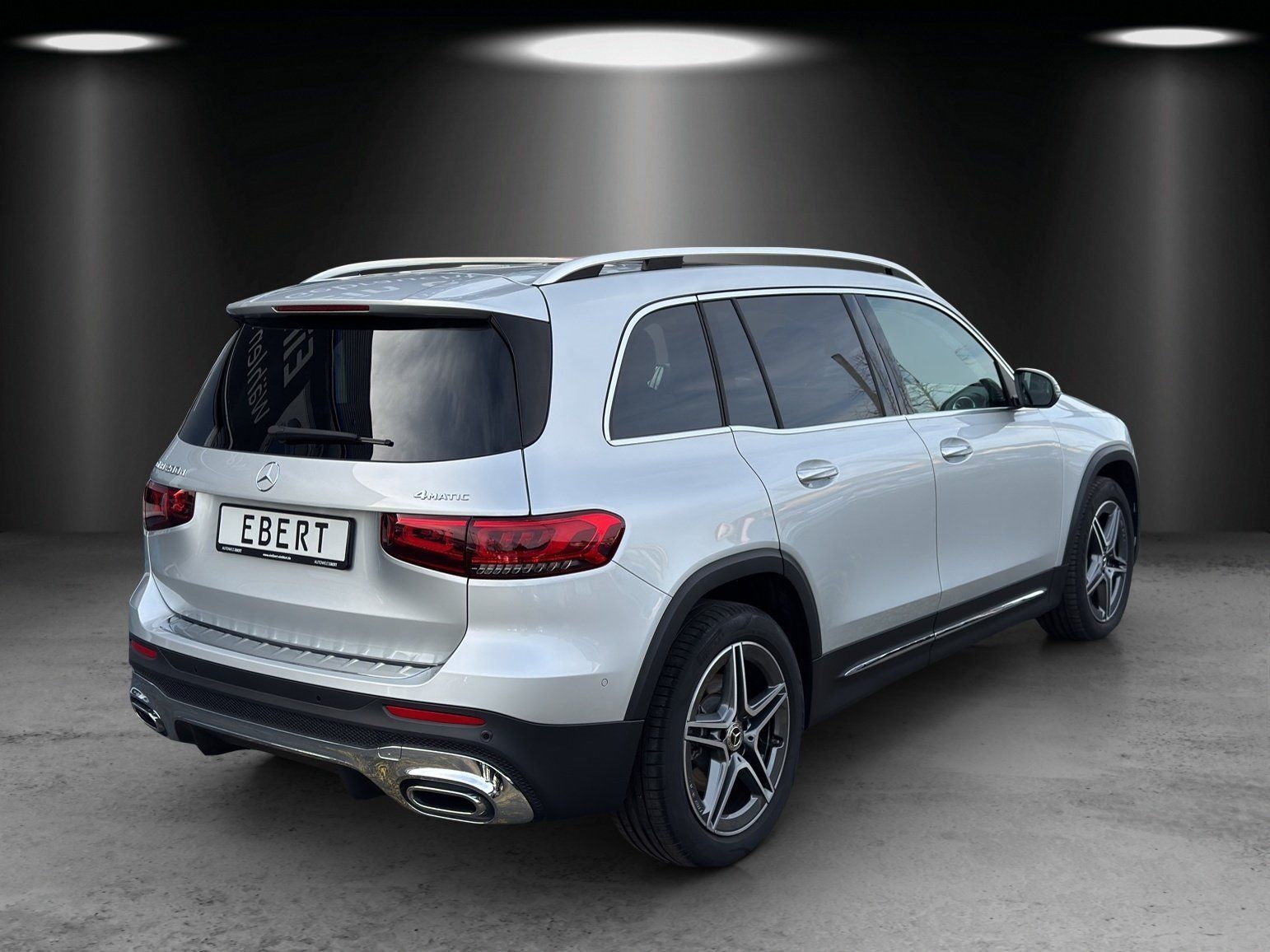 Fahrzeugabbildung Mercedes-Benz GLB 200d 4M AMG 7-Sitz DISTRO Pano HUD Memo MLED