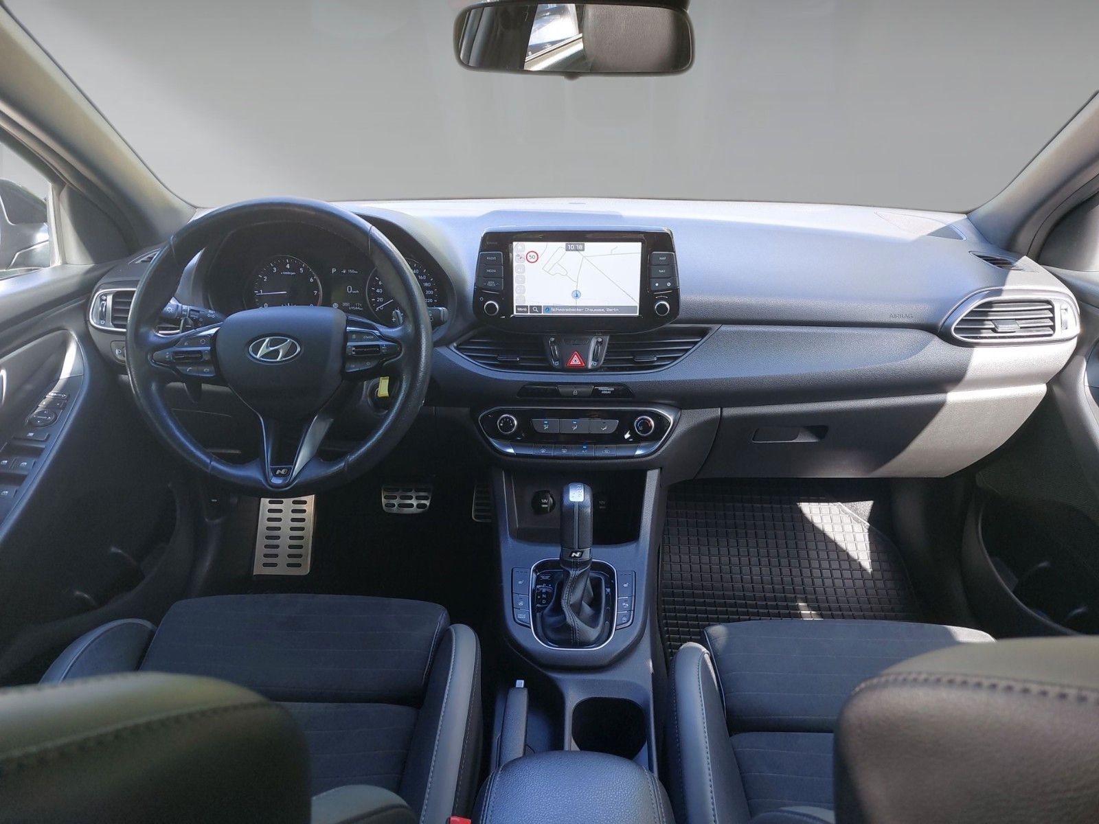 Hyundai i30 N-LINE PANO SHZ LHZ KAMERA PDC NAVI – Bild 11