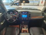 Mitsubishi Pajero3.2DI-D Instyle/Aut/Navi/Panorama/7-Sitzer - gebrauchte Mitsubishi Pajero aus dem Jahr 2010