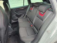 SKODA Octavia Combi RS 2.0TDI 184PS LED Navi DAB