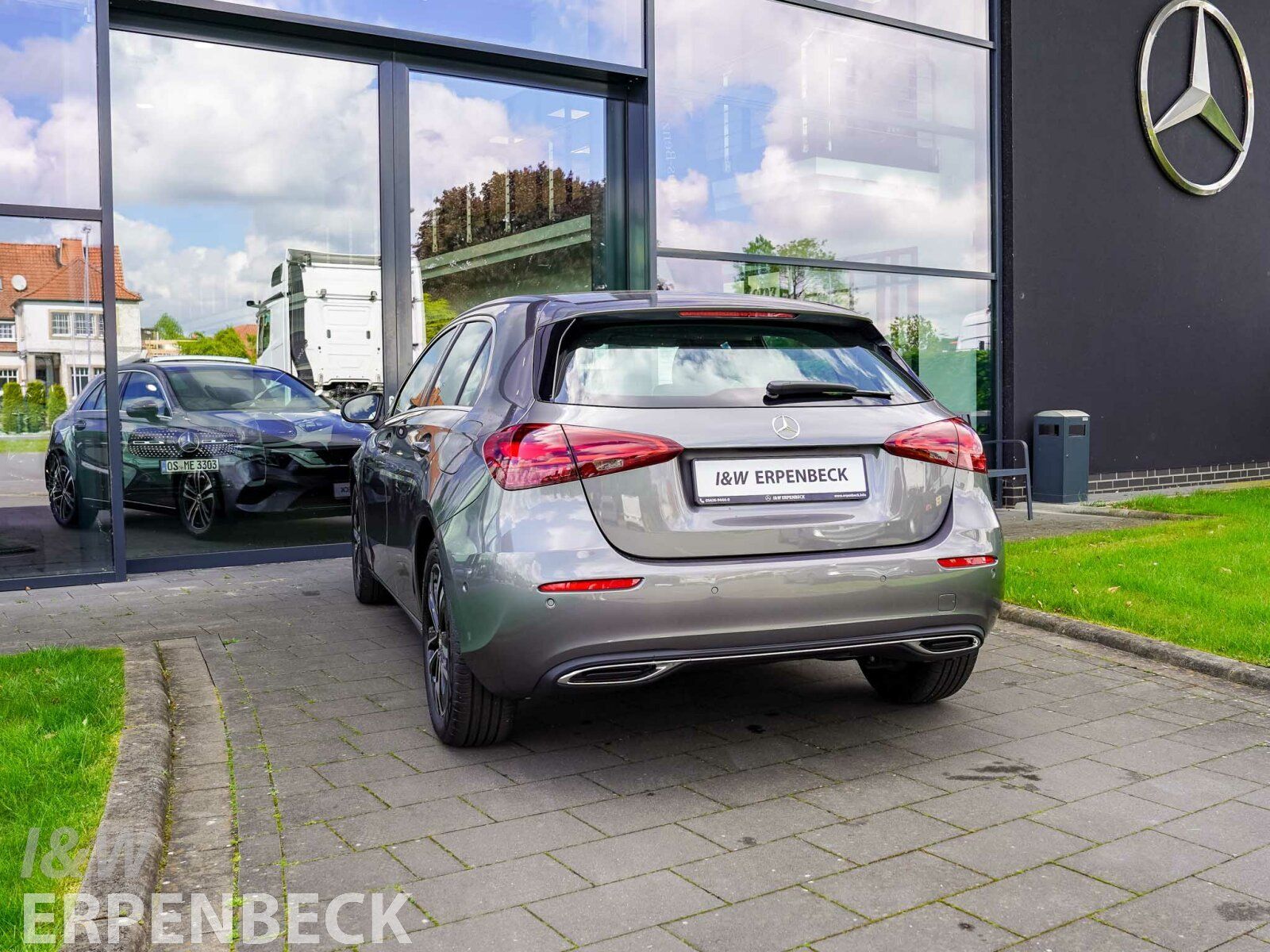 Fahrzeugabbildung Mercedes-Benz A 200 Progressive AHK MBUX Kamera Totwinkel SHZ