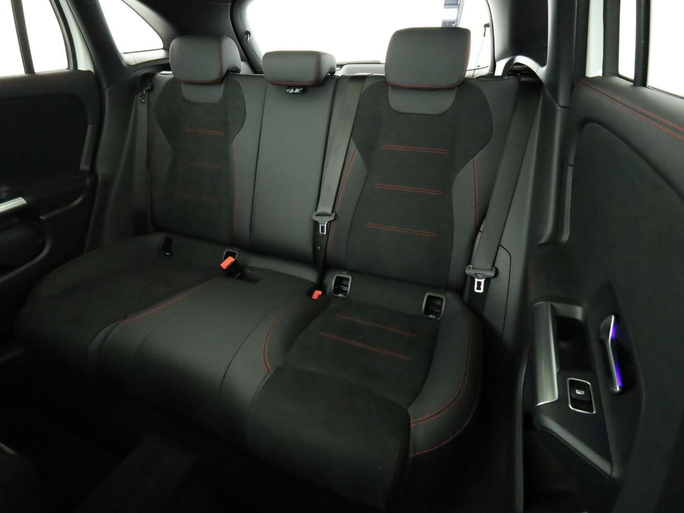 Mercedes-Benz GLA AMG*Night*19''*Pano*Multibeam*Klimaautom, миниатюра 18