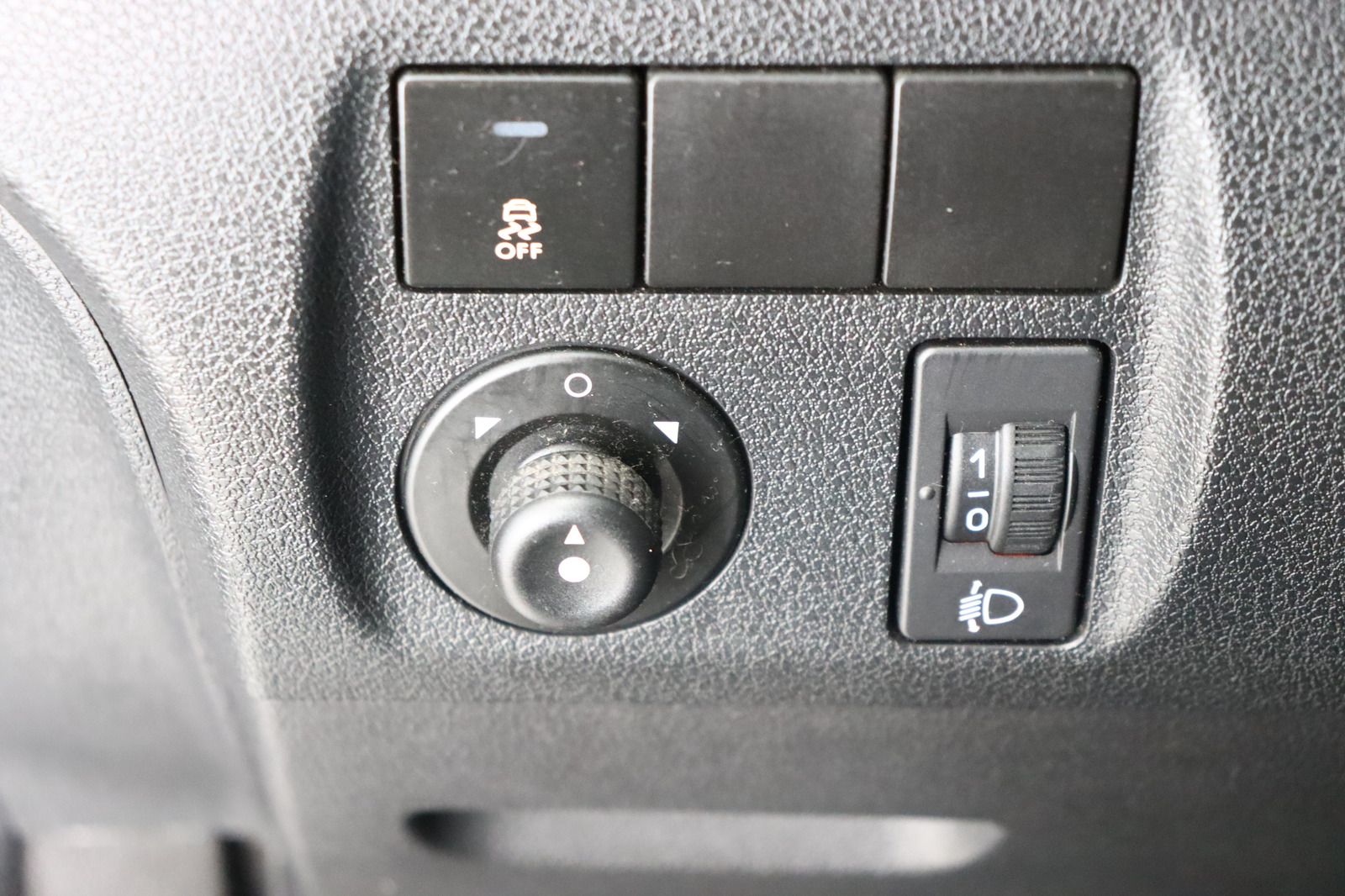 Fahrzeugabbildung Citroën Berlingo Kasten Business HDI 75