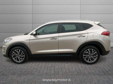 Hyundai TUCSON - 4