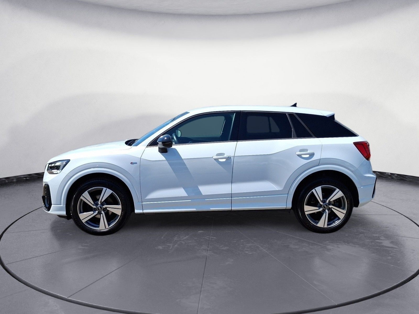 Audi Q2 35 TFSI S tronic S line imagem 3
