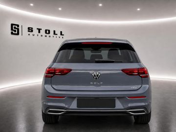 Volkswagen Golf - 4