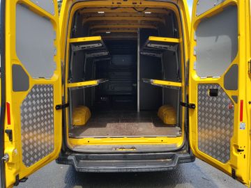 Volkswagen Crafter - 12