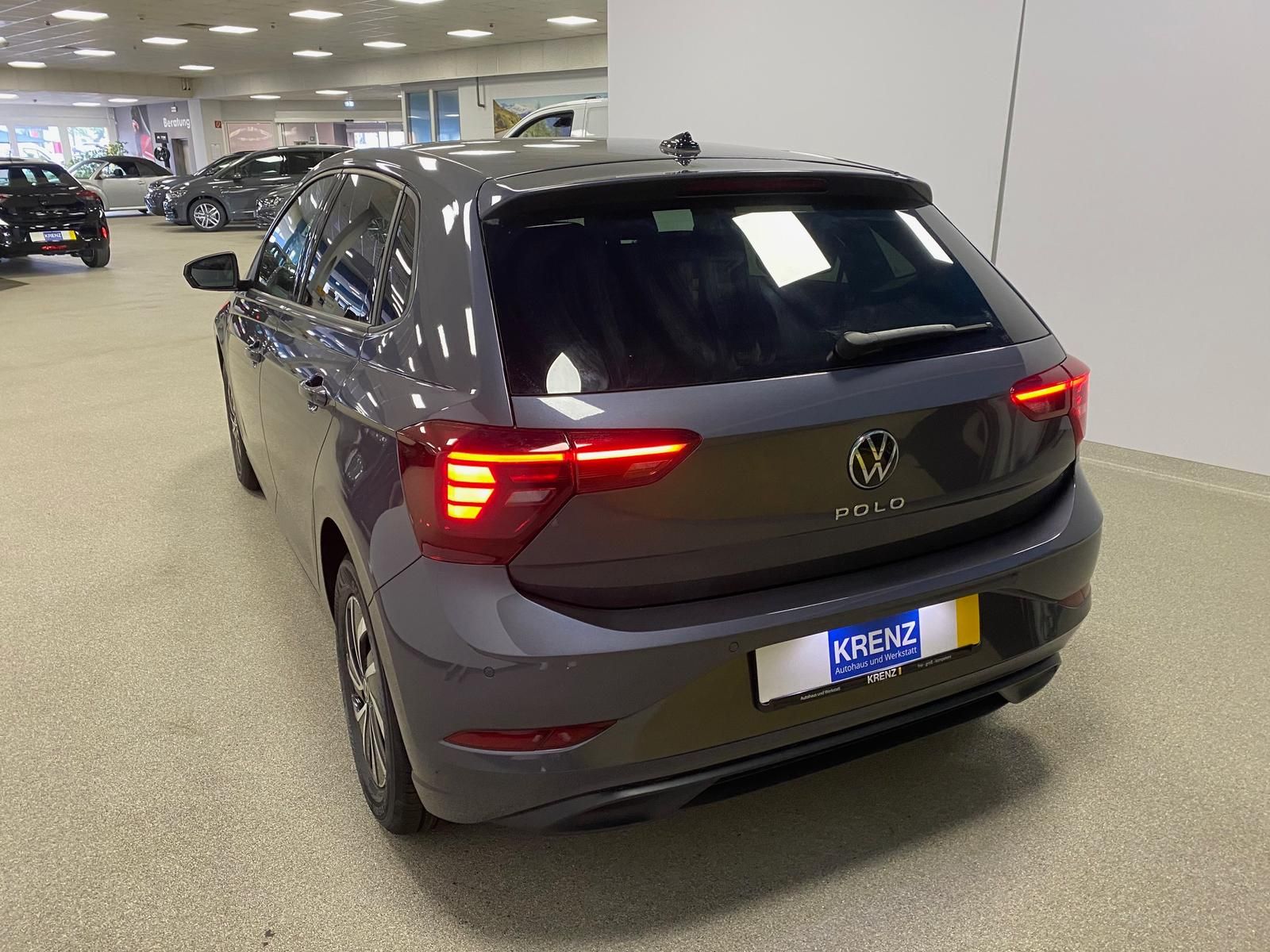Fahrzeugabbildung Volkswagen Polo 1.0 TSI Life Android Auto+APP+PDC+KAMERA+SI