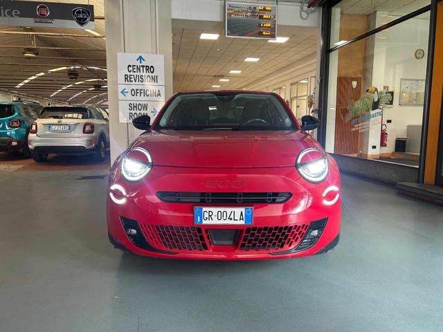 Other FIAT 600e Red imagem 2