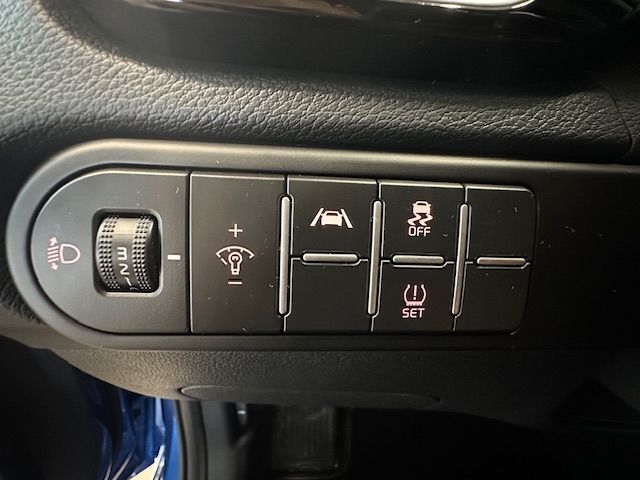 Fahrzeugabbildung Kia Ceed Vision Klimaanlage Navi SpurhalteASS DAB