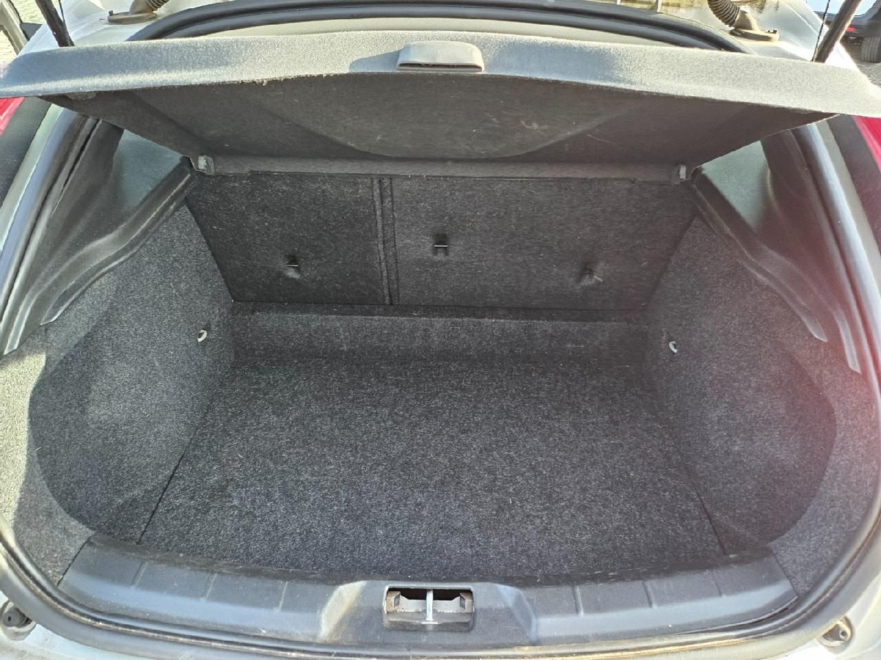 Fahrzeugabbildung Volvo V40 Kinetic