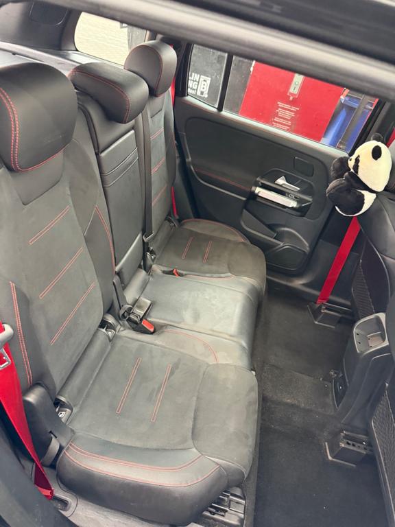 Mercedes-Benz GLB 35 AMG