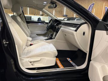 Volkswagen Passat Variant Highline BMTStart-Stopp 4Motion