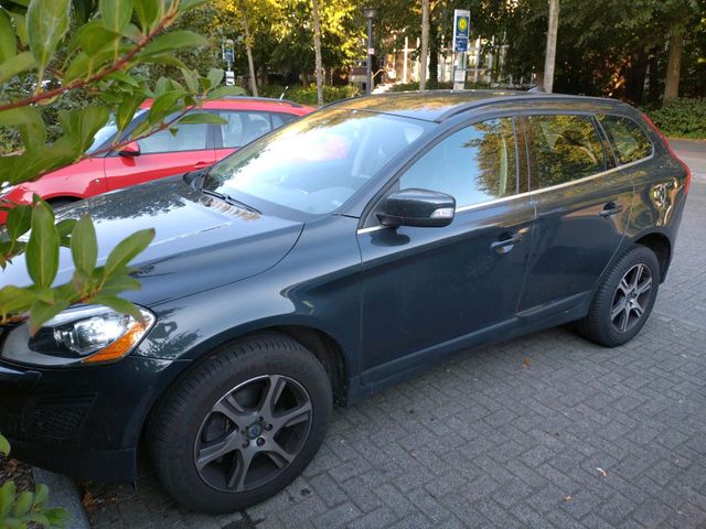 Volvo XC60 / Scheckheft / 70.000km