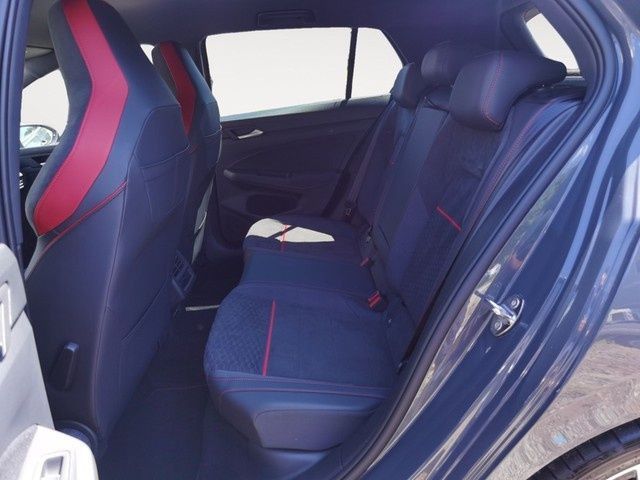 Volkswagen Golf - Bild 13